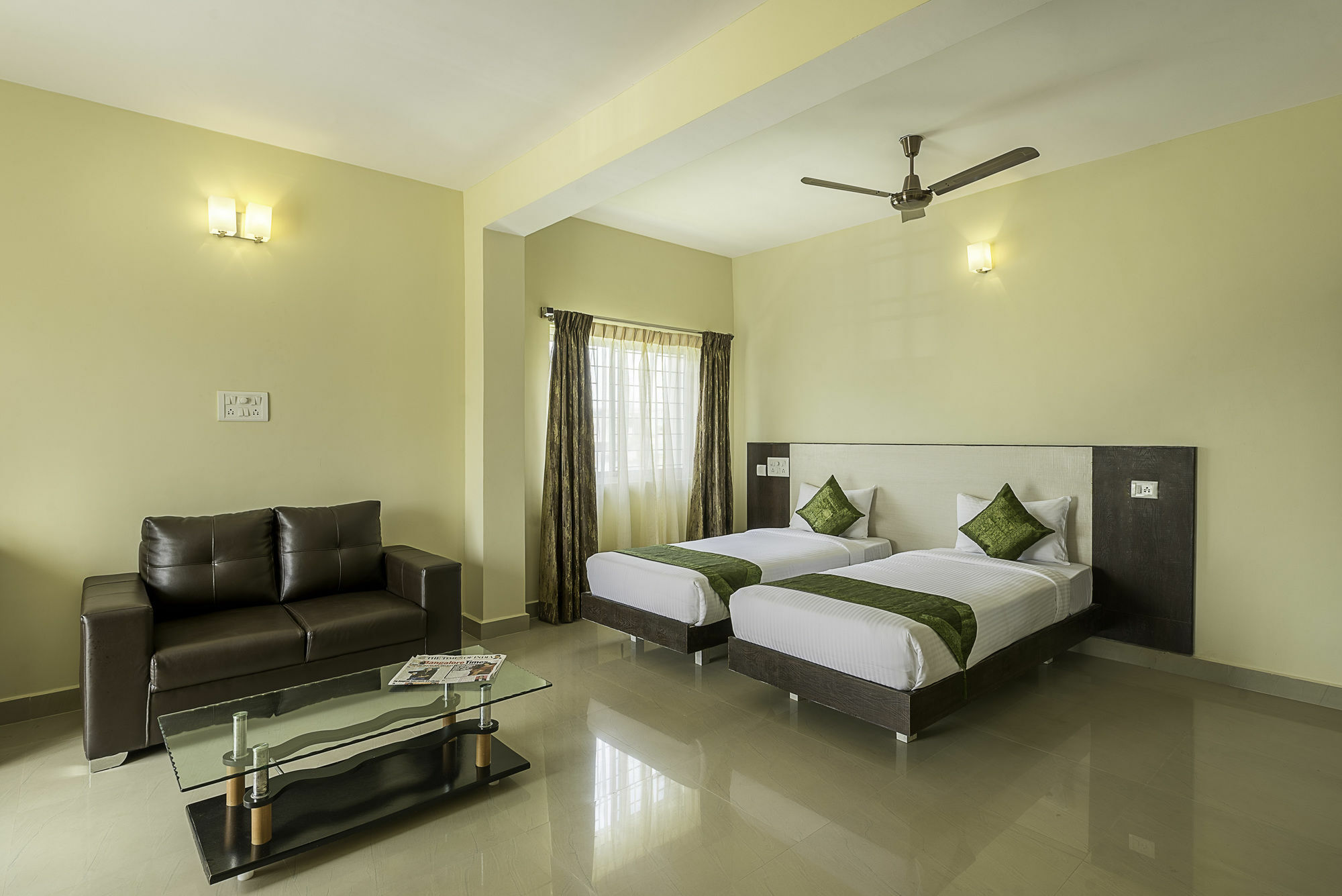 Treebo Trend Daffodil Suites Bangalore Exteriör bild